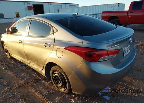 2013 Hyundai Elantra Gls from USA, damaged, VIN KMHDH4AE8DU556031